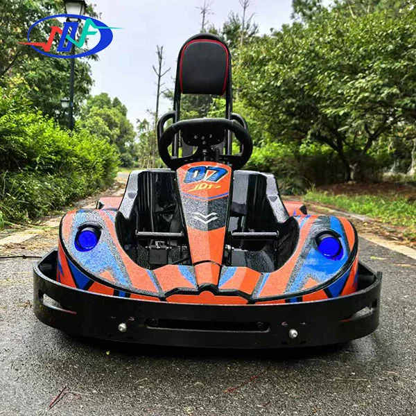 Go-kart với dải ánh sáng